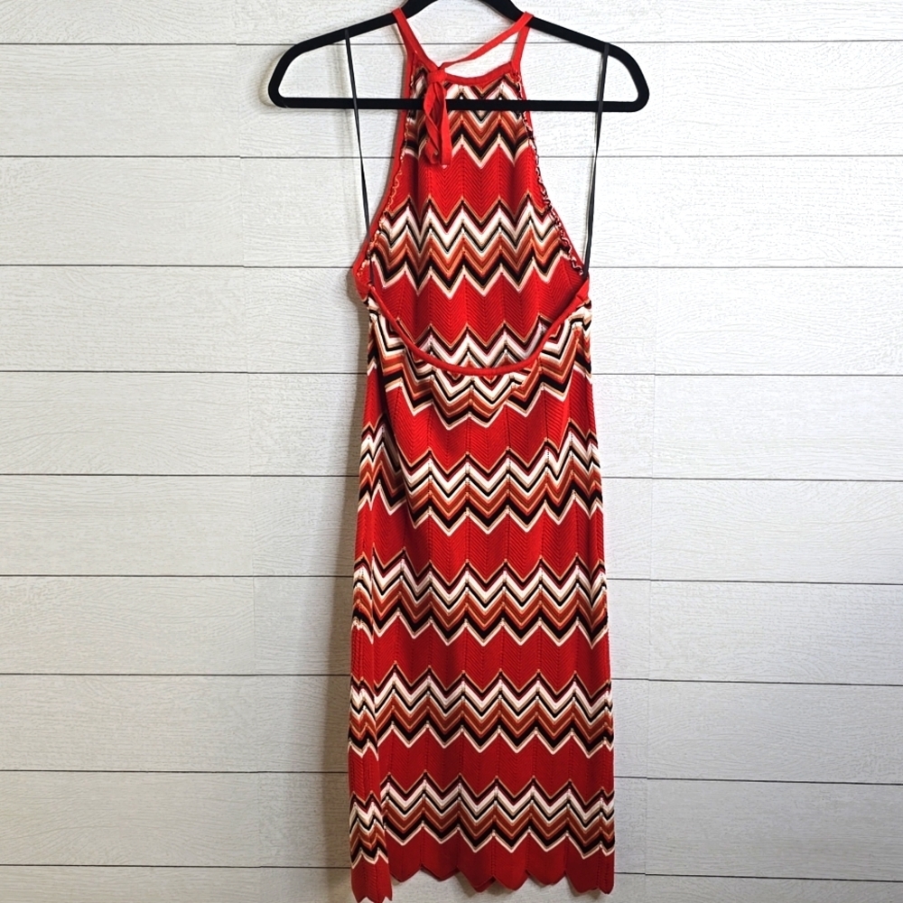 FOREVER 21 | CHEVERON HALTER SUNDRESS - Picture 4 of 4
